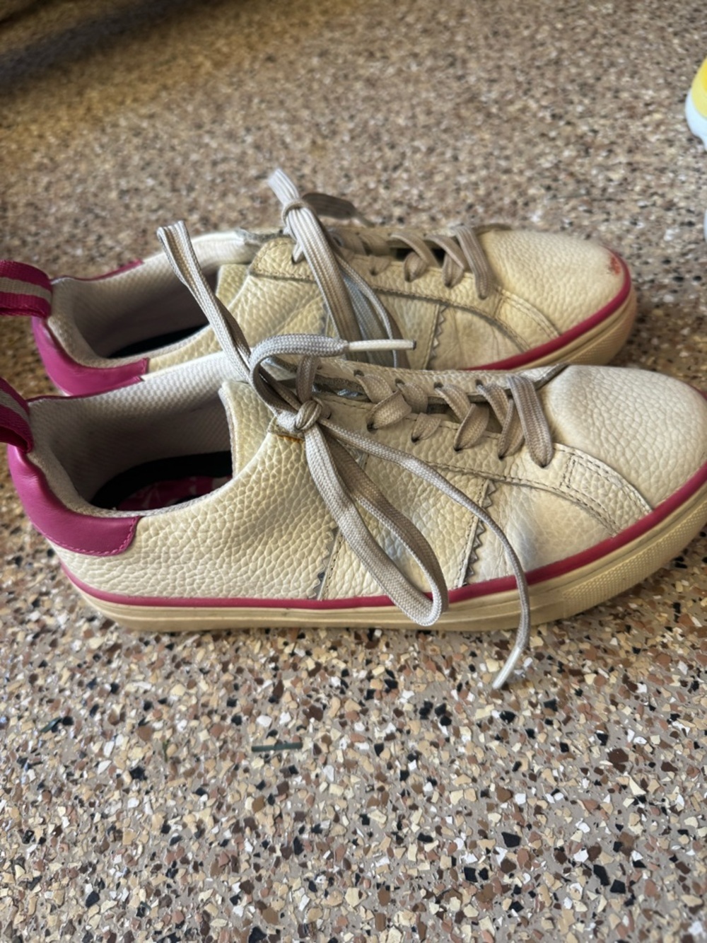 G/fore women’s golf shoe size 7 - Picture 1 of 5